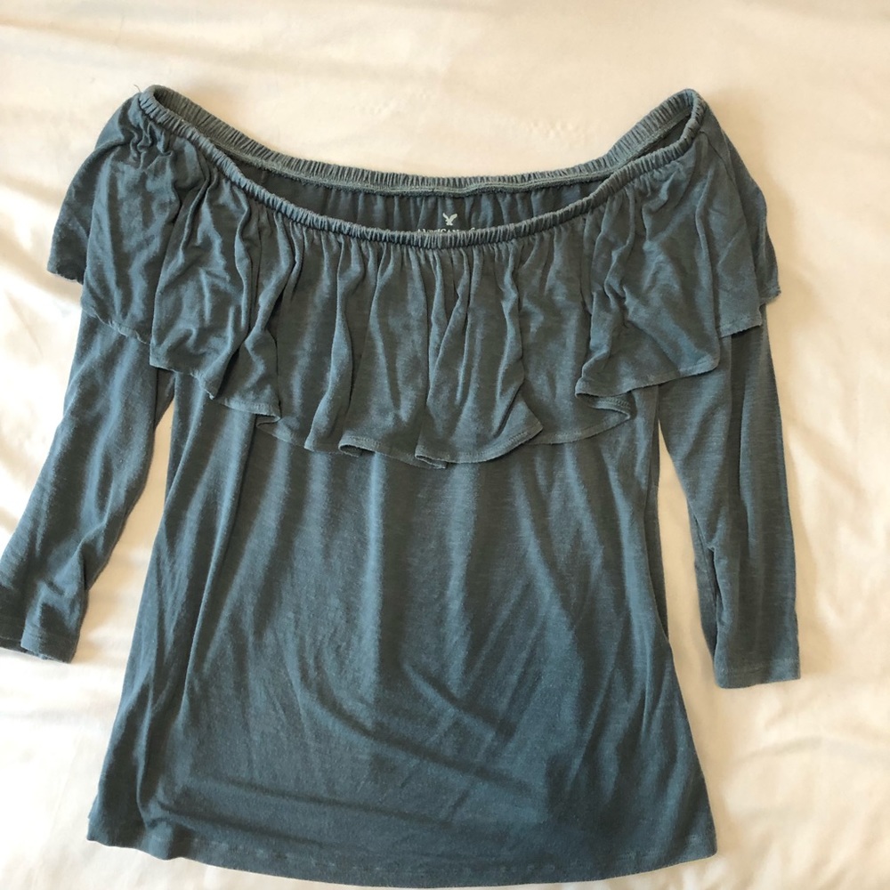 American Eagle off the shoulder